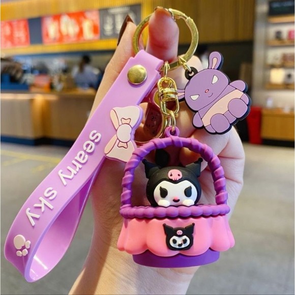 KUROMI Kitty silicone wristlet keychain Keyring sanrio - Picture 1 of 3